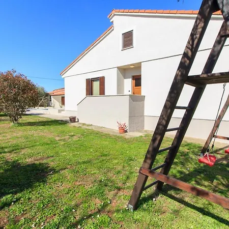 Cozy Nina With Private Pool Near Pula, 2km From The ヴィラ *